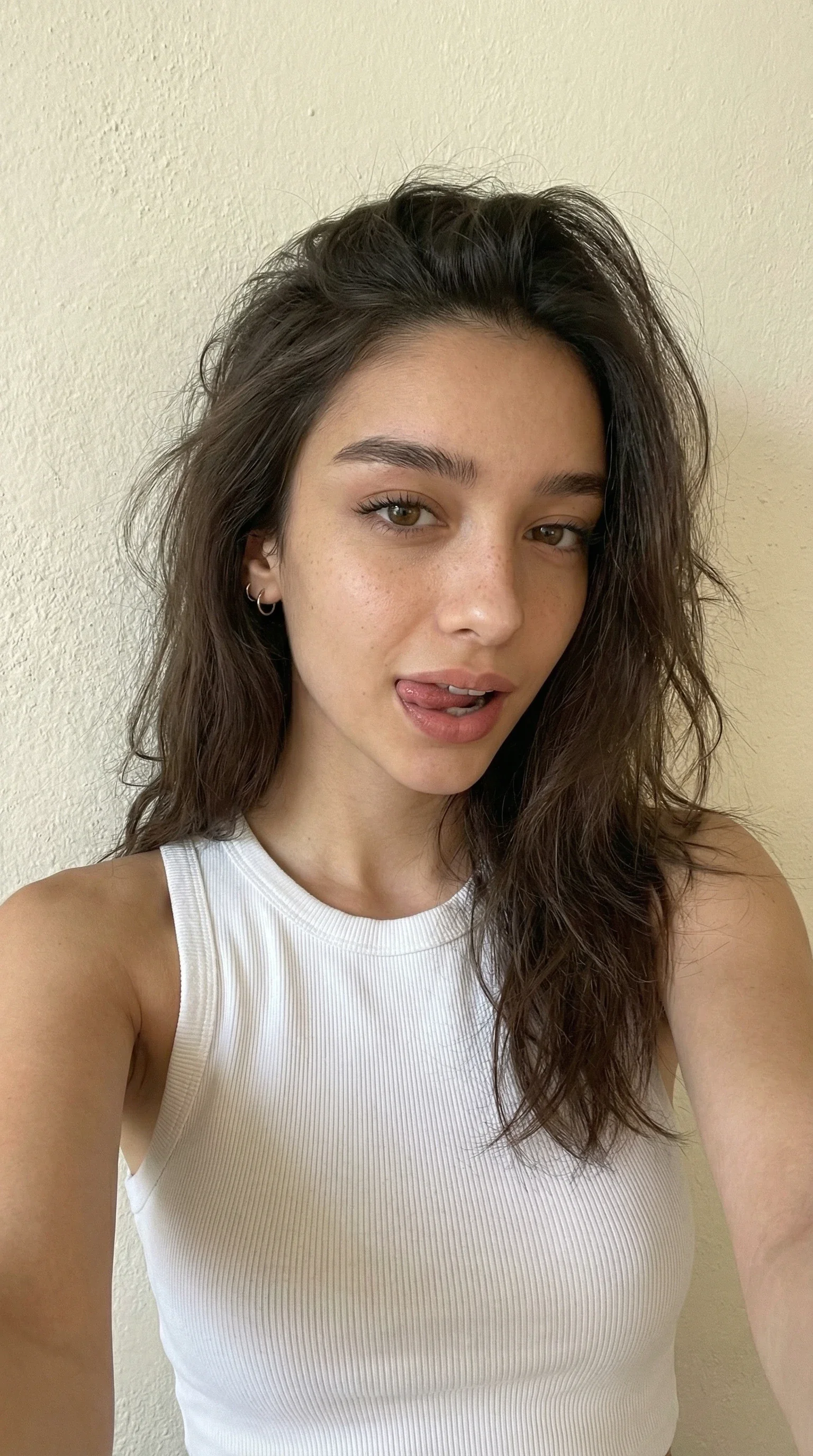 Faye — virtual companion | Fanchaty.ai