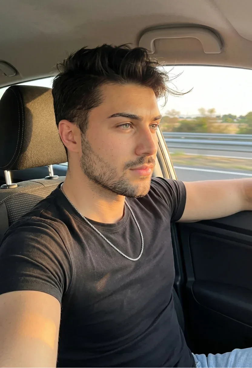 Emre — yapay zeka sevgili | Fanchaty.ai